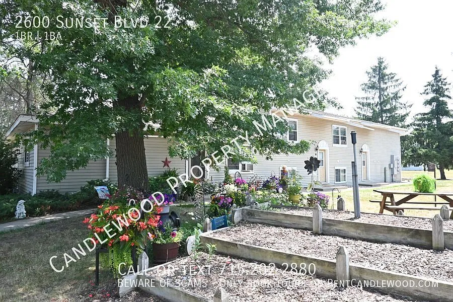Pet Friendly - One Bedroom - Split Level Townhome Style Apartment - Available November 1st! — Photo 4
