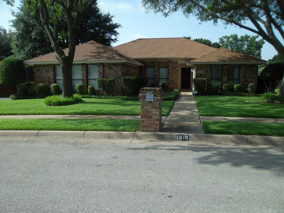 1st image of 1316 Woodvale Dr