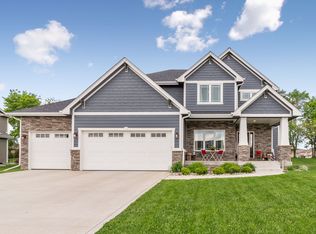 1310 Twelve Oaks Dr, Polk City, IA 50226