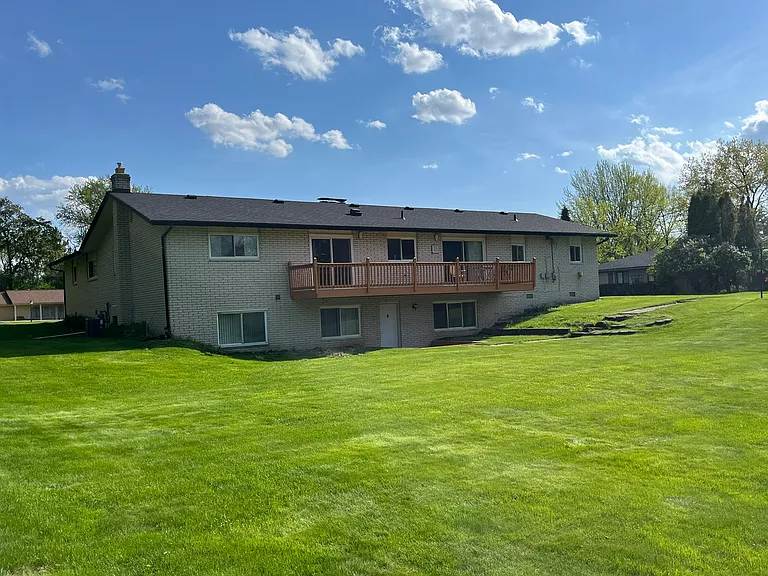 33426 Harlan Dr — Photo 25