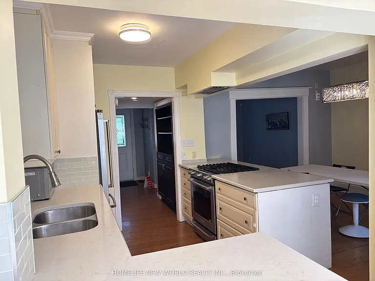 93 Durie St — Photo 5