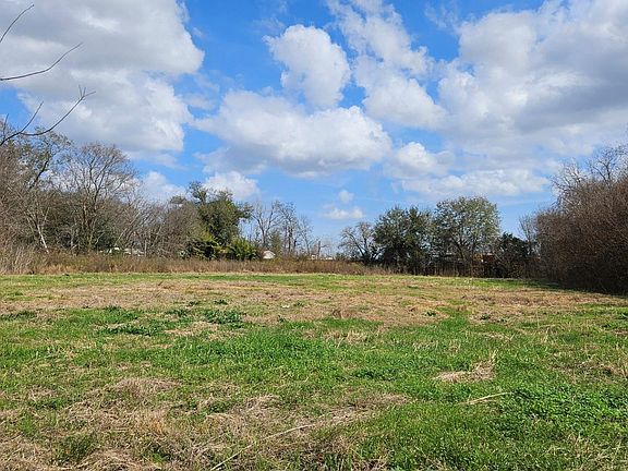 4th image of 13921 Old Chocolate Bayou Rd