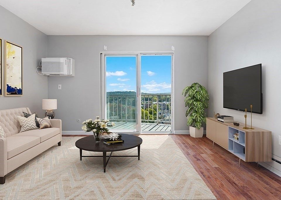 115 W Squantum St APT 1217, Quincy, MA 02171 Zillow