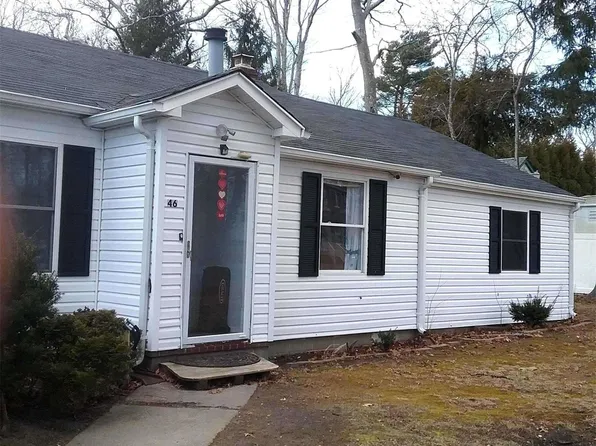 46 Babylon Street, Mastic, NY 11950