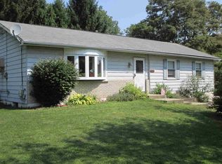 1 Peel Ln, Wappingers Falls, NY 12590