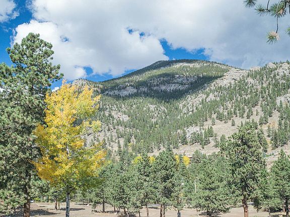 Mountain Views all around