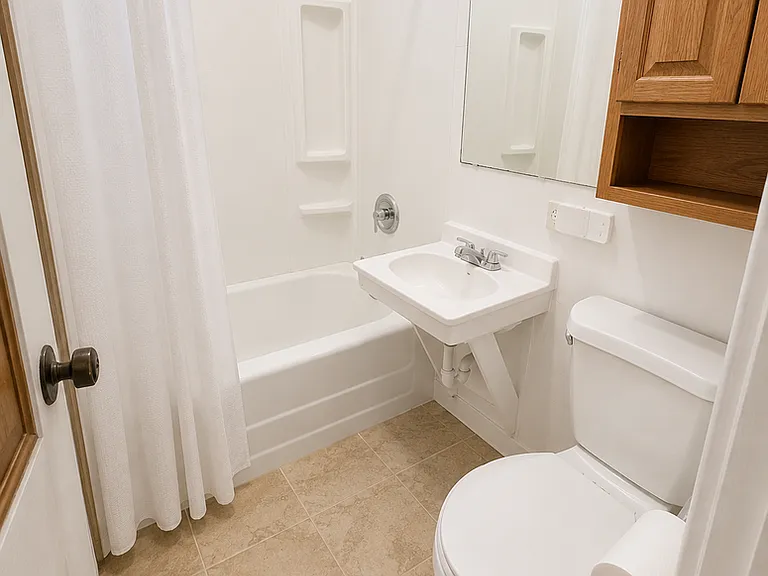 838 W Bradley Pl #1F — Photo 4