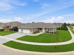 9262 W 106th Pl, Saint John, IN 46373
