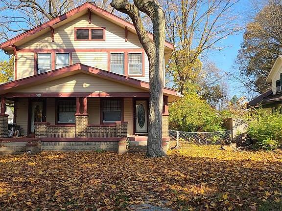 2nd image of 514 Bernard Ave