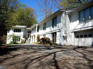 6215 Goldsboro Rd #D, Bethesda, MD 20817