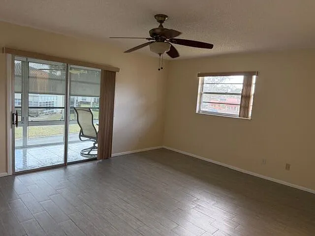 29 Lake Vista Trl #205 — Photo 31
