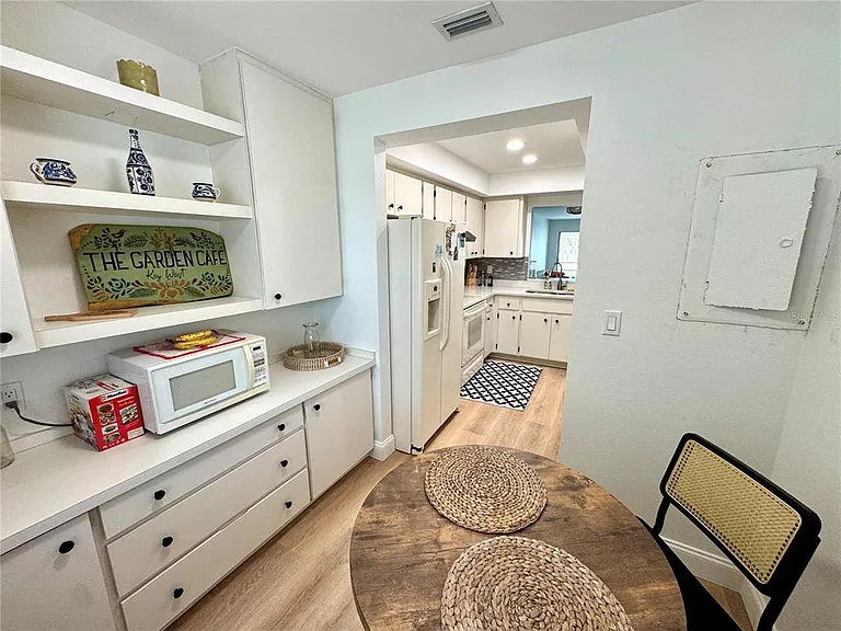 6999 W Country Club Dr N #225 — Photo 4