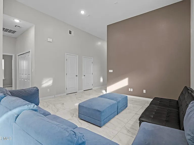 12681 Don Norte St — Photo 5