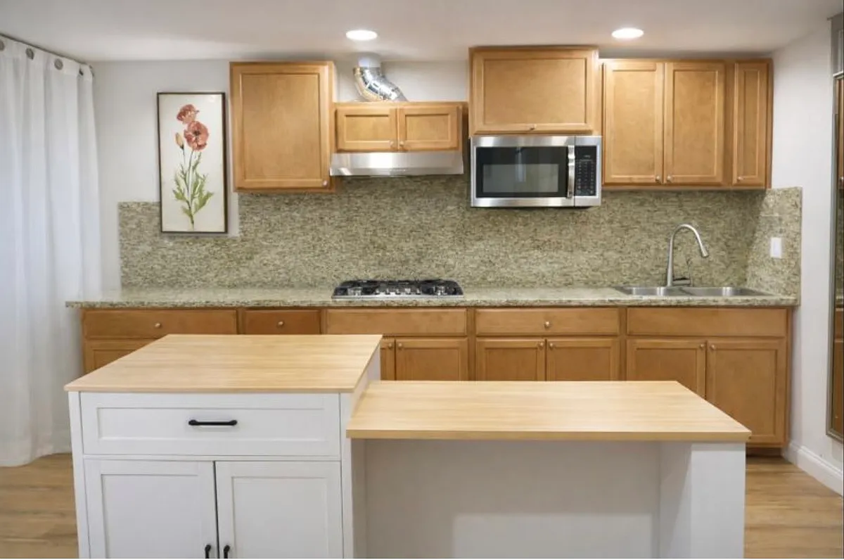Building Photo - 2863 Fairfax Ct