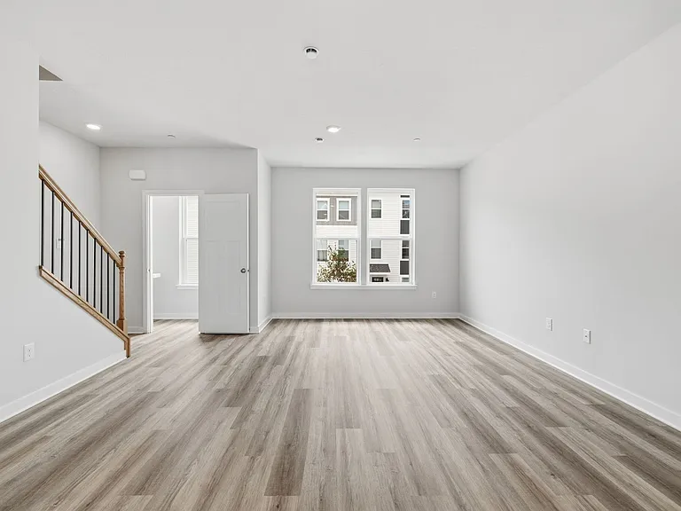520 Cooper St — Photo 11
