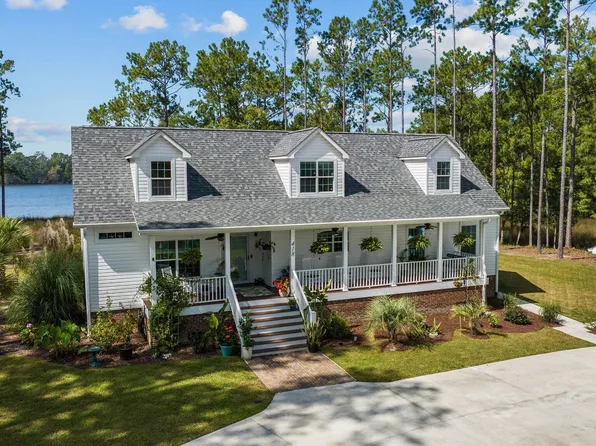 418 Vicksburg Court, Havelock, NC 28532