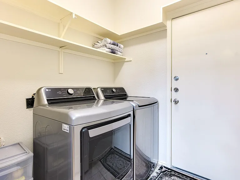 4501 Whispering Valley Dr #3 — Photo 21