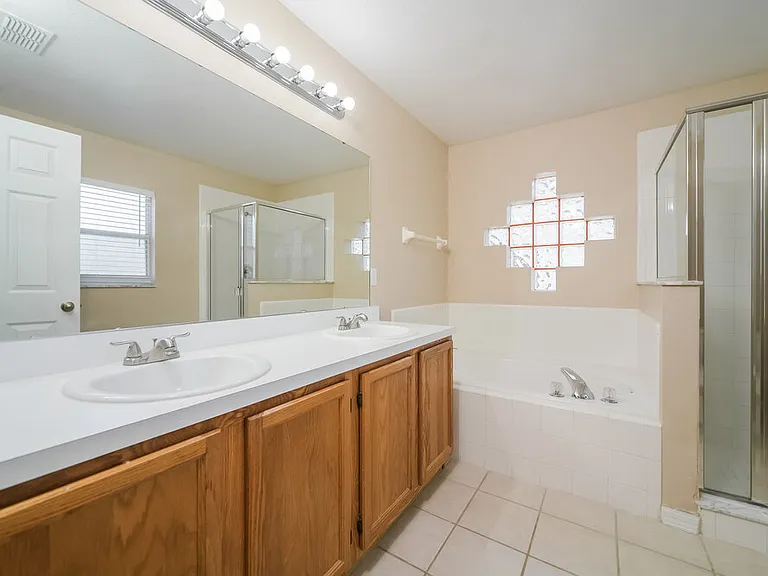 17100 Woodcrest Way — Photo 12