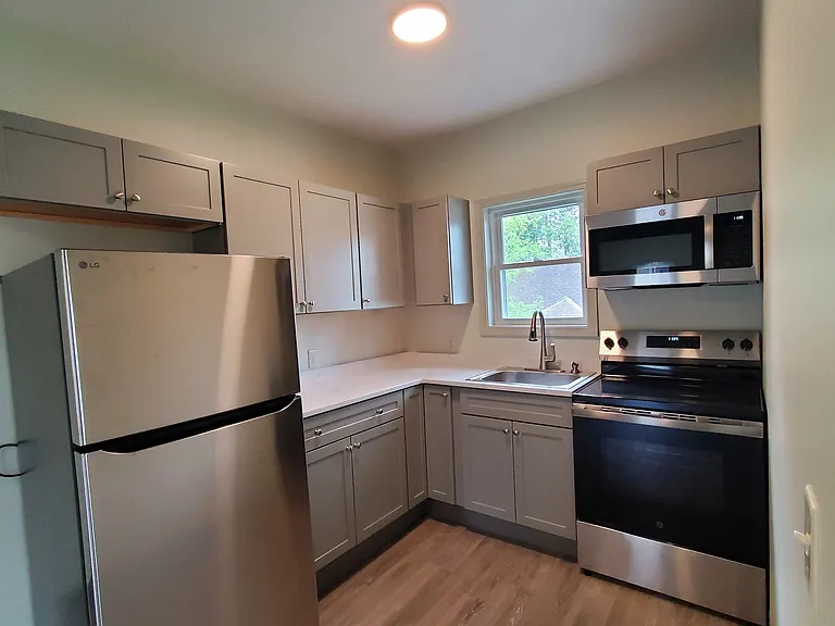 45 Main St #2-F — Photo 5