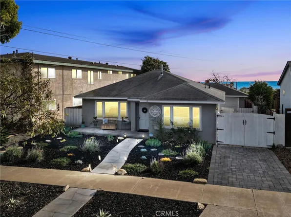711 W 37th St, San Pedro, CA 90731