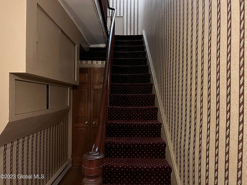 3rd image of 54 S Swan Street # G