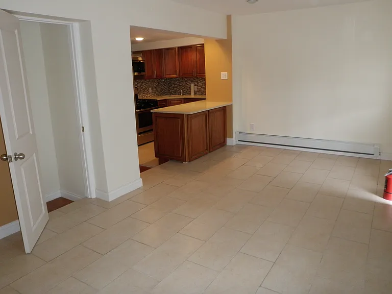 279 Prentiss Ave #1 — Photo 6