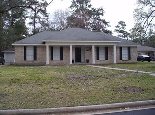 27237 Wells Ln, Conroe, TX 77385