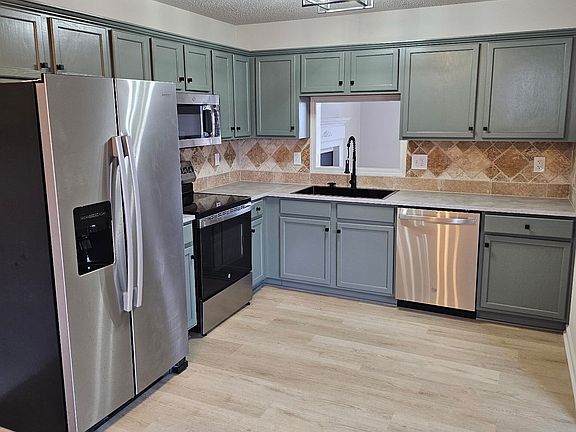 2nd image of 101 Rampart St