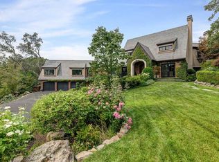 10 La Punta, Orinda, CA 94563