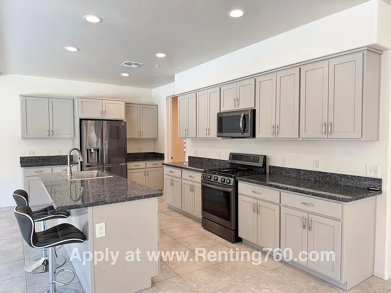 56923 Ivanhoe Dr — Photo 8