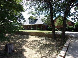 4983 Woodlawn Rd, Sherman, TX 75090