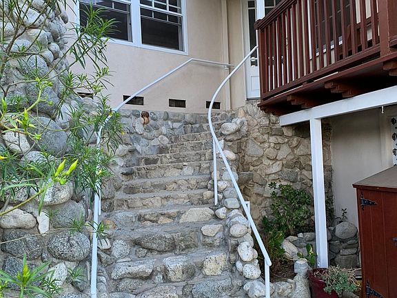 5th image of 801 Skyland Dr