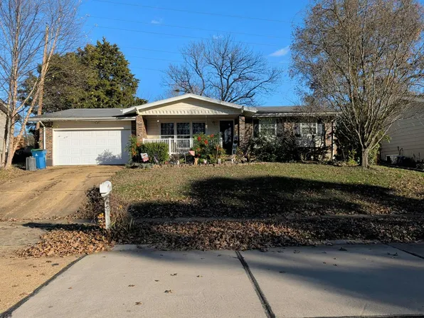 804 Sherwick Ter, Ballwin, MO 63021