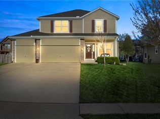 851 N Juniper St, Gardner, KS 66030