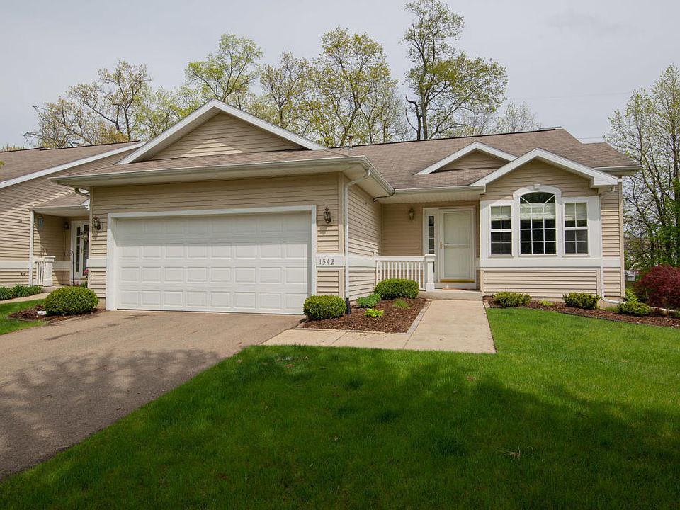 1st image of 1542 Skylark Ct