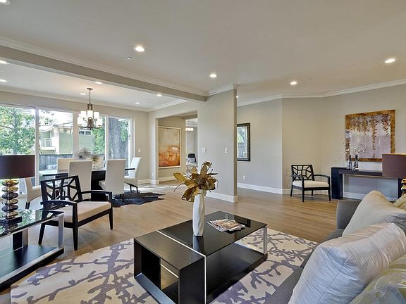 5th image of 1337 Sherman Ave