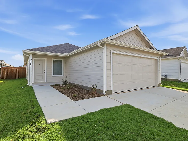 3161 Campeiro Ave — Photo 2