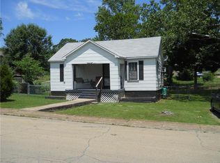 38 Rongey Ave, Bonne Terre, MO 63628