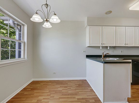 4th image of 1201 Orleans Dr #1201