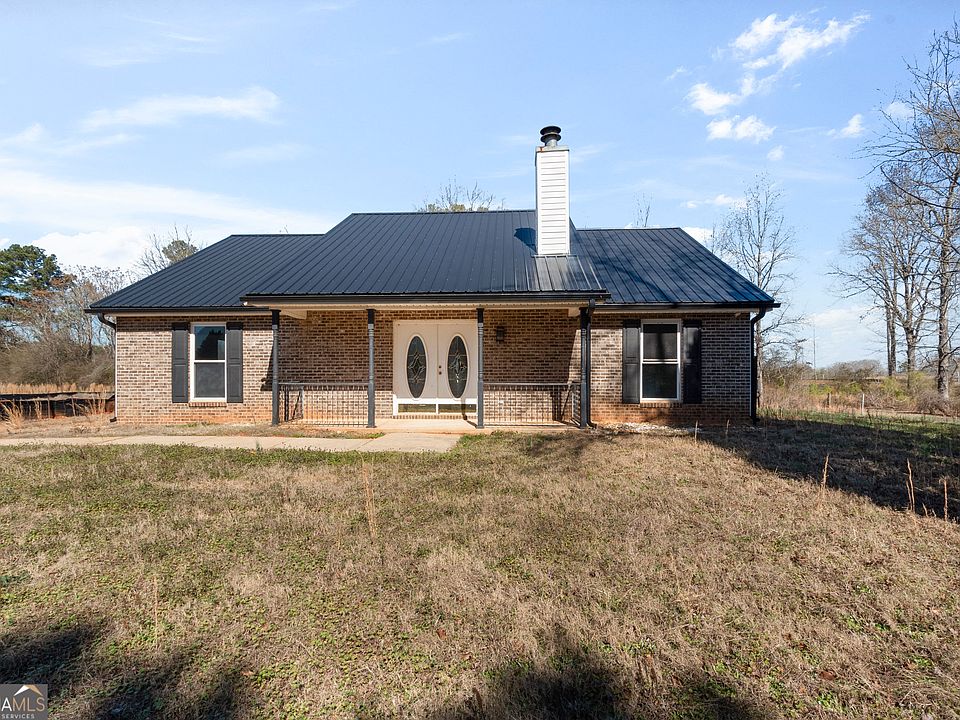 1st image of 323 Snapping Shoals Rd