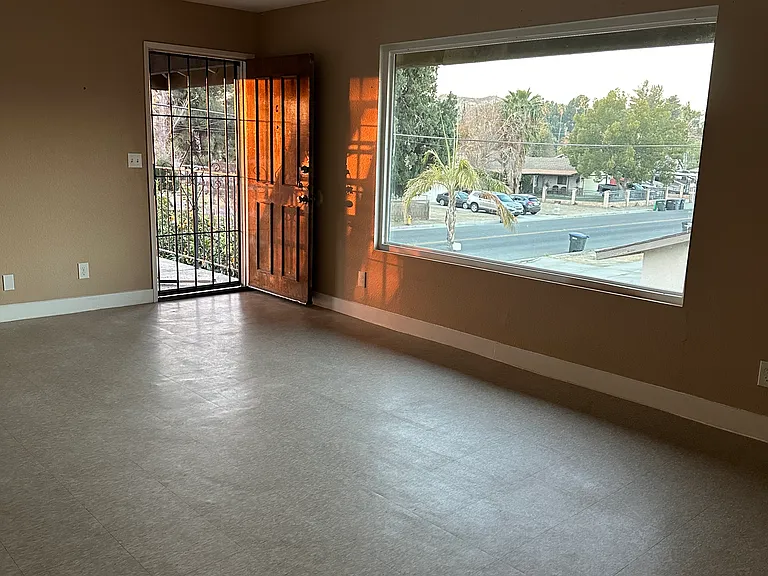 4110 Trevor Ln #C — Photo 11