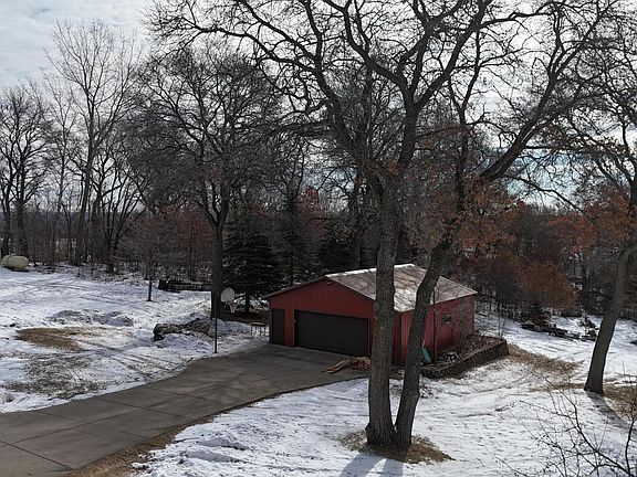 3rd image of 11984 Skyview Ridge Rd