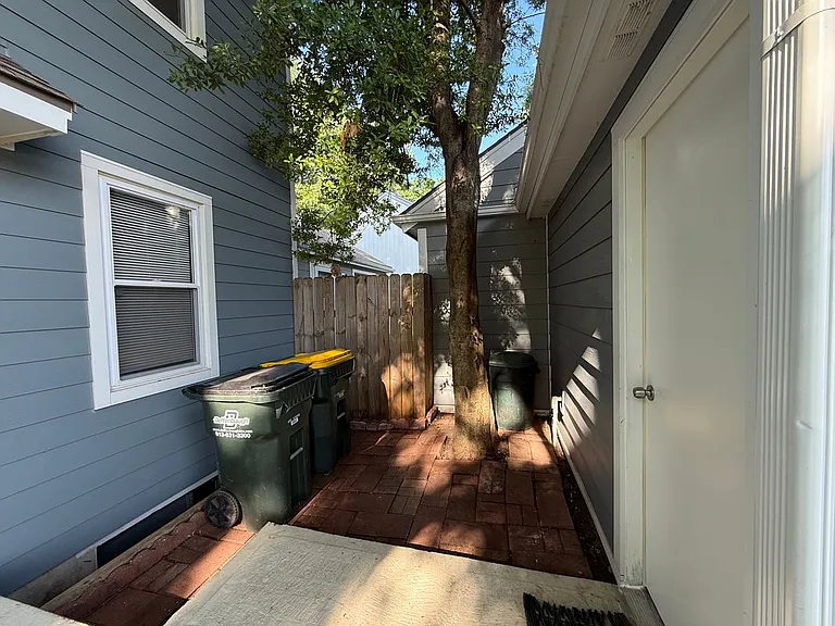 12836 W 67th St — Photo 33