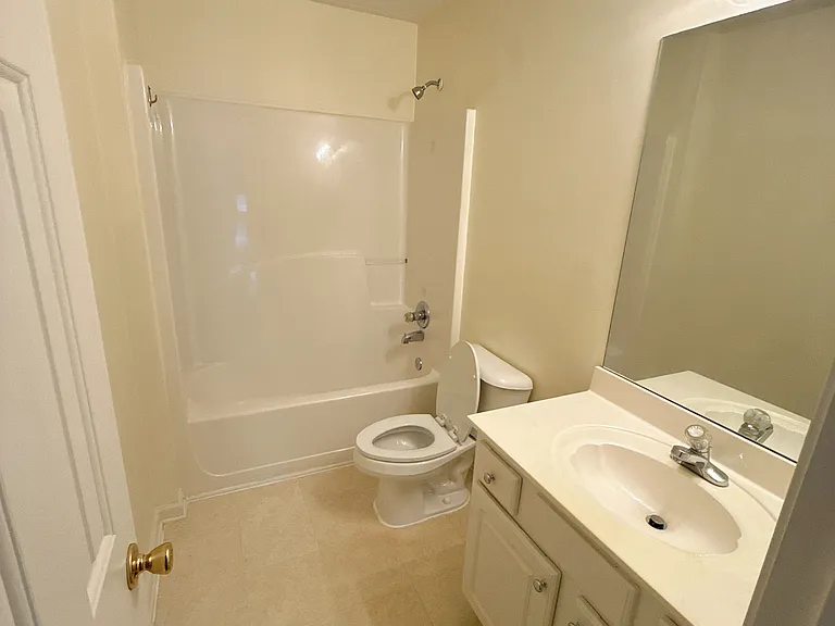 1315 Chandler Ridge Dr — Photo 10