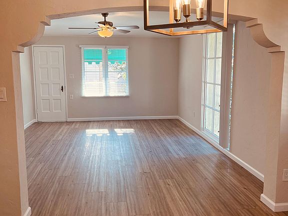 Dining/Living Room.