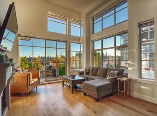 16483 64th Ave #306, Surrey, BC