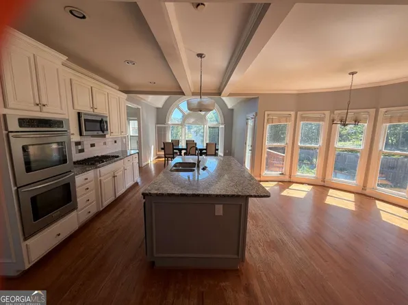 674 Masters Dr, Stone Mountain, GA 30087