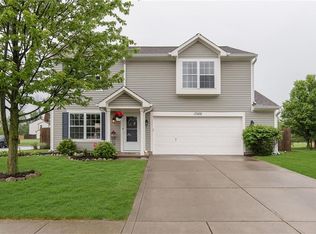 17202 Puntledge Dr, Westfield, IN 46062