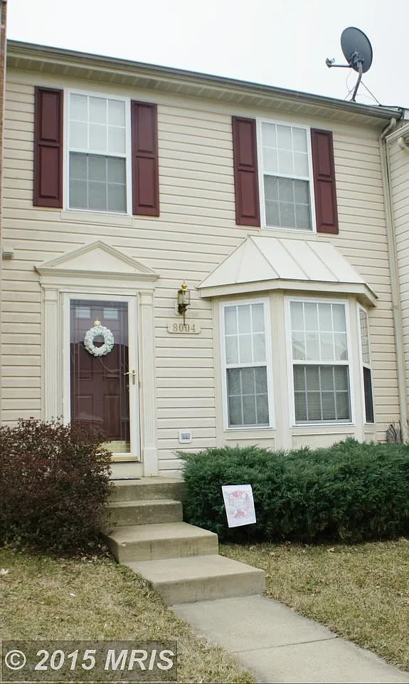 8004 Silver Fox Way photo 1
