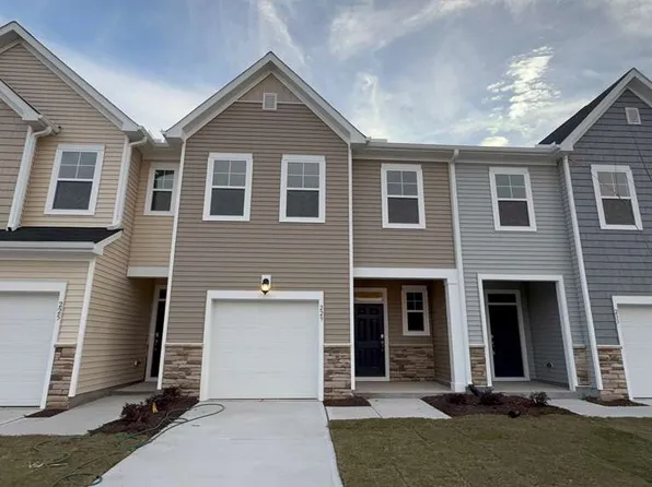229 Lily Patch Ln, Smithfield, NC 27577